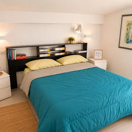 아파트 Luis - Cozy For Two R7265 *